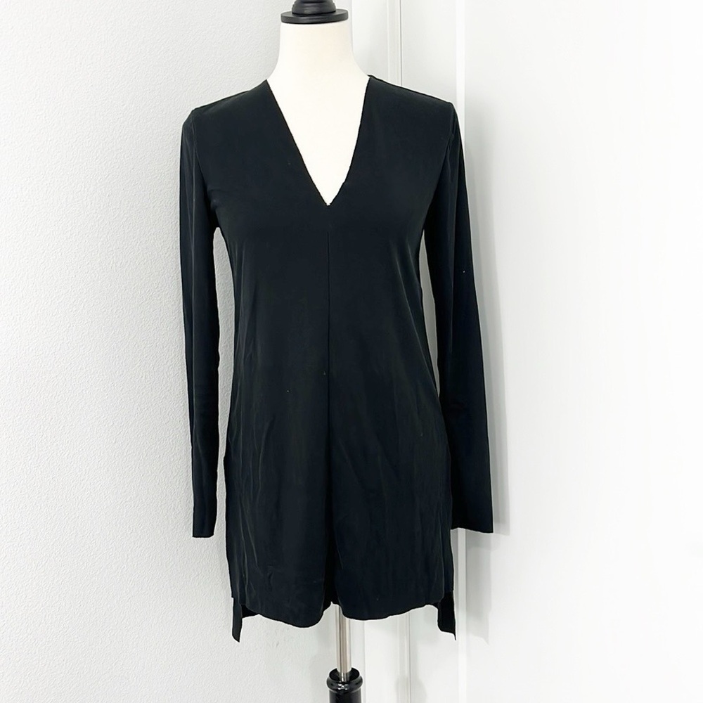 Trouve XS Black Long Sleeve Plunge V-Neck Mini Dress